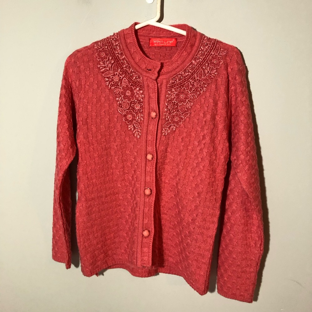 Pink embroidered knit sweater 100% rainbow wool gay queer sheep sz M grandma
